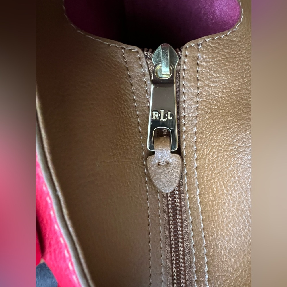 Classic Lauren Ralph Lauren Red/Beige Leather Tote Bag. - Picture 8 of 16